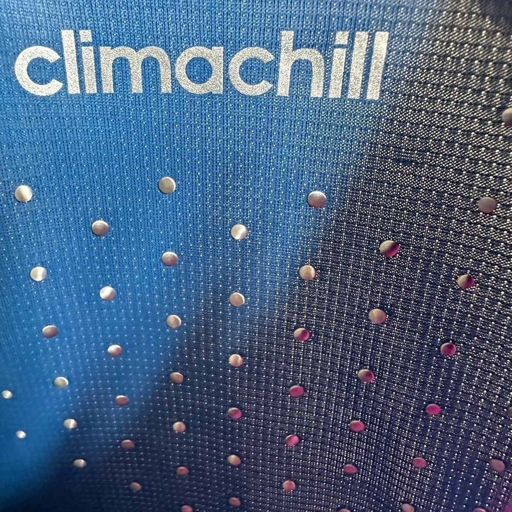 Women’s Adidas?ClimaChill Tour Cap Sleeve, Collared Polo Size Medium